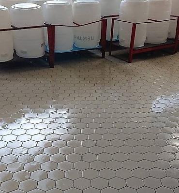 Резиновая плитка: Устойчивый к самым высоким нагрузкам, чрезвычайно прочный, невероятно — 2