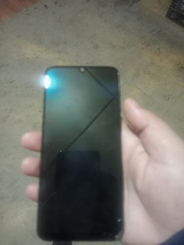 107 ekran televizor: Samsung Galaxy A50, rəng - Qara, İki sim kartlı — 2