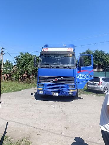 хово тх 7v: Тягач, Volvo, Тентованный — 3