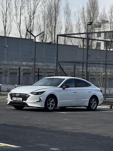 Hyundai: Hyundai Sonata: 2019 г., 2 л, Автомат, Бензин, Седан — 3