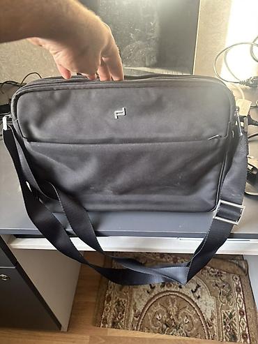 Qara rəngli laptop çantası - Material: sıx tekstil/parça, asan lalafo.az -da Qara rəngli laptop çantası - Material: sıx tekstil/parça, asan