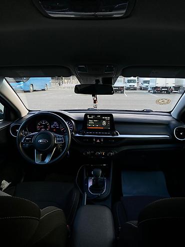 luaz satilir: Kia Forte: 2 l | 2020 il Sedan — 8