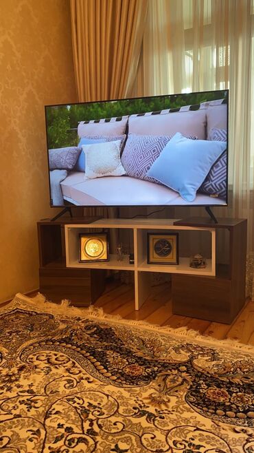 tv stent sekilleri: TV stend (televizor altdığı) satıllr əla vəziyyətdədir 90 manata