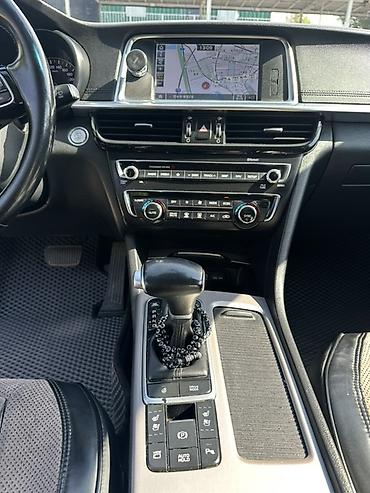 Продажа авто: Kia K5: 2018 г., 2 л, Автомат, Гибрид, Седан — 4
