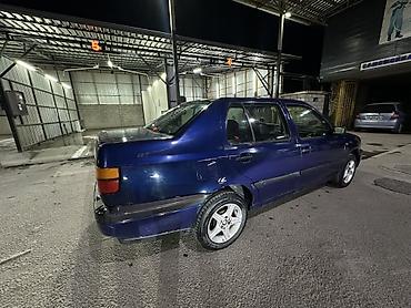 work cr kai: Volkswagen Vento: 1997 г., 1.8 л, Механика, Бензин, Седан — 4