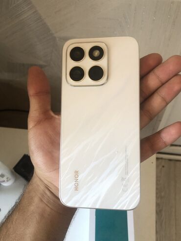 radiator alıram: Honor X8, 128 GB, rəng - Ağ