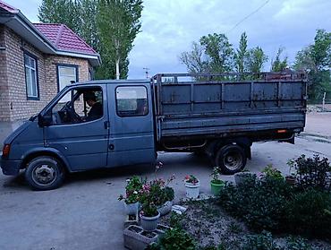 Ford: Ford : 1994 г., 2.5 л — 5