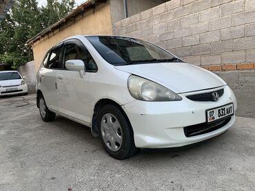 Honda: Honda Fit: 2005 г., 1.3 л, Вариатор, Бензин, Хэтчбэк — 2
