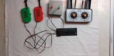 Autići: Mehanotehnika Dirkalna staza, 2 autića, 2 upravljača, 2 prave, 6 — 10