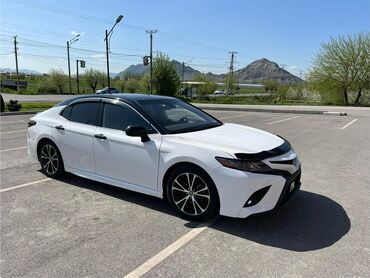 Toyota: Toyota Camry: 2019 г., 2.5 л, Автомат, Бензин, Седан