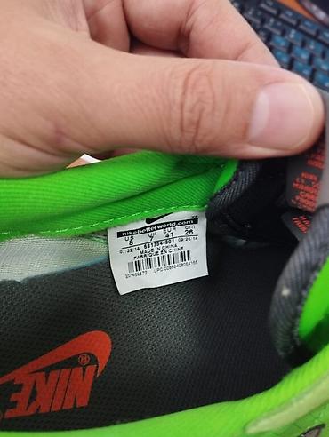 yeezy 700 v3: Мужские кроссовки, 41, Nike, Новый, цвет - Зеленый, Платная доставка — 4