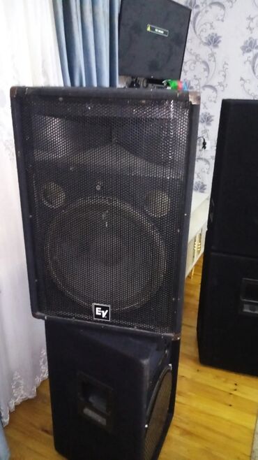 Dinamiklər və kolonkalar: Yeni Kolonka, Növ - Akustik, rəng - Qara — 4