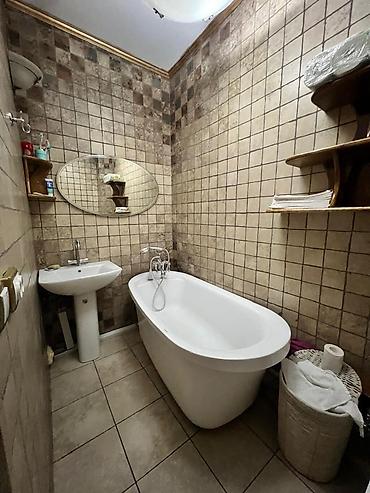 пентх: 4 комнаты, 190 м², Ала-Арча ТРЦ 9 этаж, Старый ремонт — 8