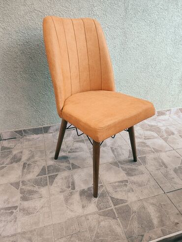 Stolice: Stolice
Cena po komadu 
Saljemo brzom postom na lalafo.rs — 4 Stolice: Stolice
Cena po komadu 
Saljemo brzom postom — 4