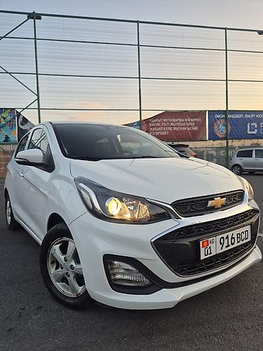 Chevrolet Spark: 2020 г., 1 л, Вариатор, Бензин, Хэтчбэк