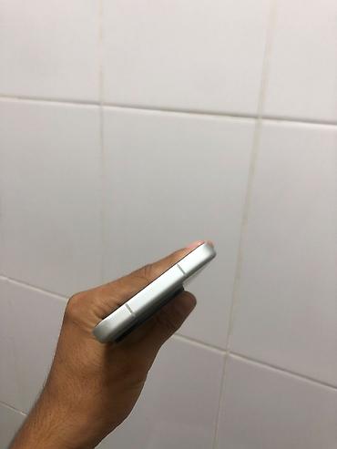 redmi note 16: Xiaomi, 15, Б/у, 512 ГБ, цвет - Белый, 2 SIM, eSIM — 6