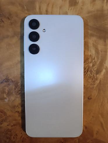 samsung ultra s24: Samsung Galaxy A16, 128 GB, rəng - Ağ, Barmaq izi — 3