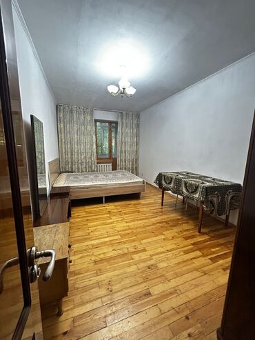 продажа квартир в московском районе: 3 бөлмө, 68 кв. м, Жеке план, 1 кабат, Эски ремонт