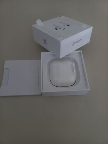 Mobil telefonlar üçün digər aksesuarlar: Qulaqlıq Apple AirPods 4 MXP63ZE/A orjinaldi oz qiymeti 350 azn di