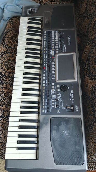синтезатор korg pa800: Sintezator, Korg