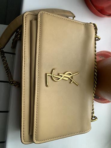 сен лоран: Сумка на плечо Saint Laurent (логотип YSL), бежевого цвета. - — 1