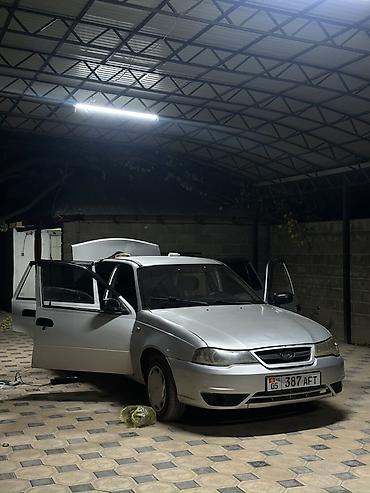 Унаа: Daewoo Nexia: 2013 г., 1.5 л, Кол менен иштөөчү, Бензин, Седан — 1