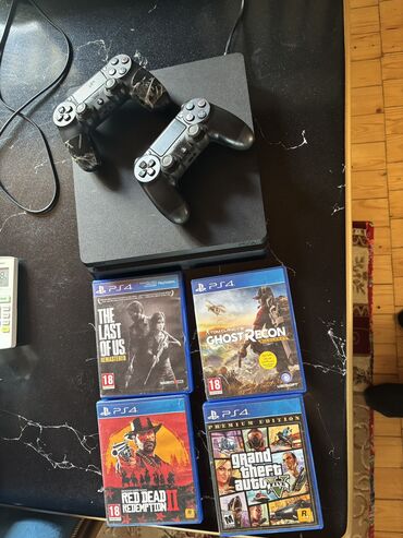 PS4 (Sony Playstation 4): Watsapda elaq saxlayin 0773038666 Sony Playstation 4 silm 500 gb yadas