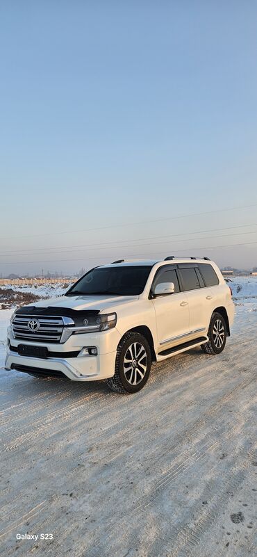 Грузовики: Toyota Land Cruiser: 2016 г., 4.6 л, Автомат, Бензин, Внедорожник