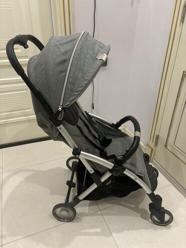 universal araba stokke xplory: Классическая прогулочная коляска, Chicco