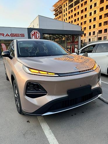 Другой электротранспорт: Changan Qiyuan Q05 Мах комплектация. Массаж сиденья Электромобиль — 1