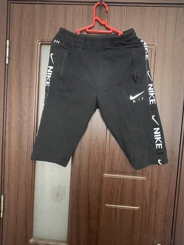 Digər kişi geyimləri: Şort, Nike, S (EU 36), rəng - Qara