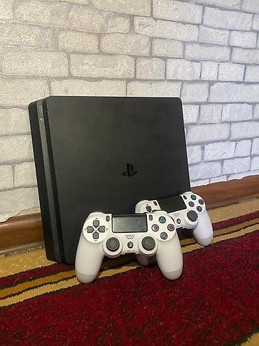 ıphone 14: PlayStation 4 Slim, 500 ГБ. Комплектация: - консоль PS4 500 GB; - 2 — 2