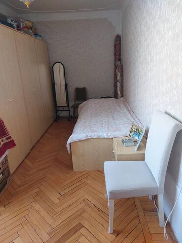 Uzunmüddətli kirayə mənzillər: Nərimanov metrosunun yaxınlığında 5 mertebeli binanın 3-cü — 9