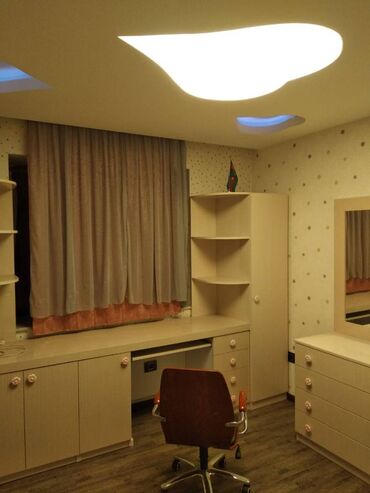 Uzunmüddətli kirayə mənzillər: Sabunçu rayonu,Razin Akkordda,3 otaqlıdan 4 otaqlıya düzəldilmiş,tam — 6