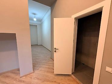 kiraye menzil: İcarəyə verilir 3 otaqlı köhnə tikili 80 m², Nəsimi r. 1 200 AZN/ay 3 — 7