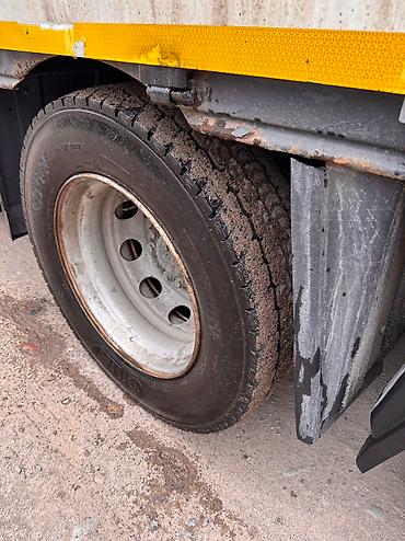 Прицепы и полуприцепы: Прицеп, DAF, Шторный, от 12 т, Б/у at lalafo.kg — 12 Прицепы и полуприцепы: Прицеп, DAF, Шторный, от 12 т, Б/у — 12