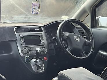 Honda: Honda Stream: 2004 г., 2 л, Автомат, Бензин, Универсал — 8