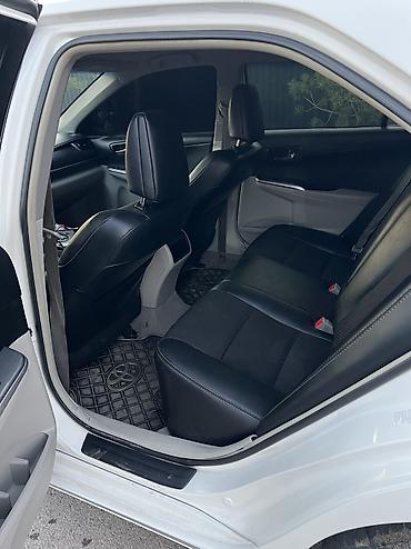 byd e3: Toyota Camry: 2013 г., 2.5 л, Автомат, Гибрид, Седан — 7