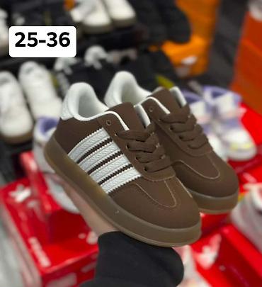 Patike: 02. Dečije patike – veličine: - 20–25 (model 1–3) - 21–25 (model 4) — 17