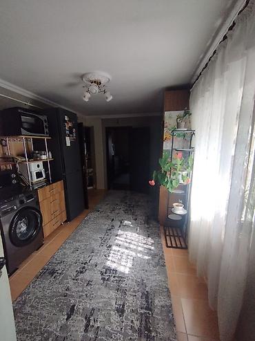 Продажа коттеджей и домов: Продаётся дом 5 комнат, участок 5 соток, баня, газ, интернет — 8