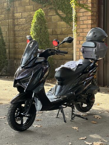 мопед карпаты: Скутер түрү Yamaha, 150 куб. см, Бензин, Колдонулган