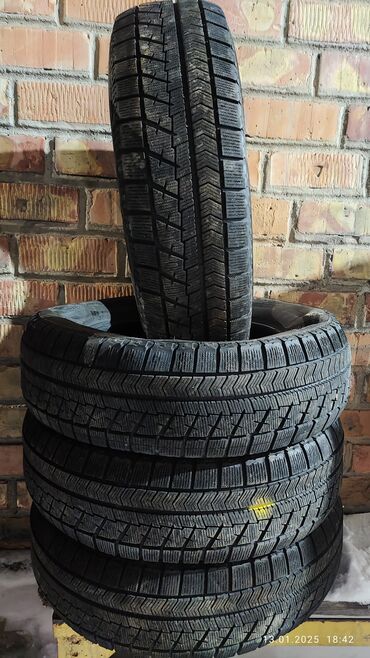 Шины: Шины 195 / 65 / R 15, Зима, Комплект, Легковые, Япония, Bridgestone