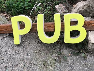 Reklam lövhələri: “PUB” üçün işıqlı reklam hərfləri - Set: “P”, “U”, “B” hərfləri (3 — 1