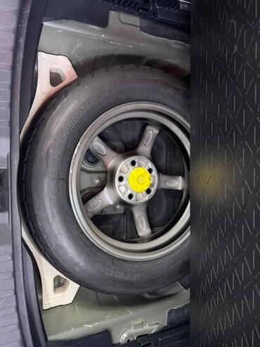 Toyota: Toyota RAV4: 2020 г., 2.5 л, Автомат, Бензин, Внедорожник — 11