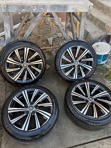 toyota filler: İşlənmiş Disk təkər Toyota 225 / 45 / R 17, 5 Boltlu — 2