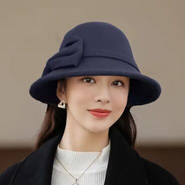 Ostala ženska odeća: Cena 1300din
Poručuje se,isporuka za nekoliko dana — 22