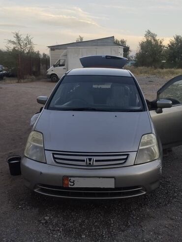диска на пассат: Honda Stream: 2002 г., 2 л, Автомат, Бензин, Минивэн