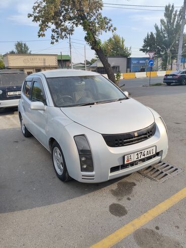 Toyota: Toyota WiLL: 2003 г., 1.3 л, Автомат, Бензин, Хэтчбэк