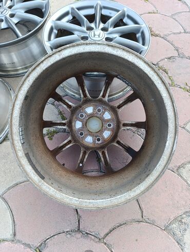 Диски: Литые Диски R 17 Honda, Комплект, отверстий - 5, Б/у at lalafo.kg — 14 Диски: Литые Диски R 17 Honda, Комплект, отверстий - 5, Б/у — 14