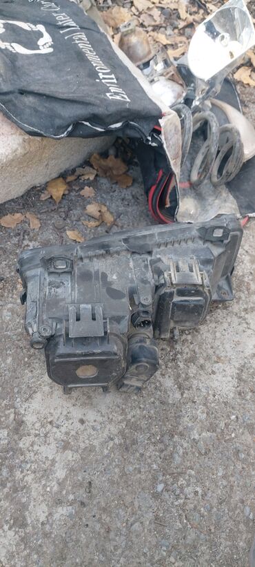 Digər avtomobil ehtiyat hissələri: Məhsul: BMW E36 üçün müxtəlif ehtiyat hissələri - Sağ ön dönmə — 43